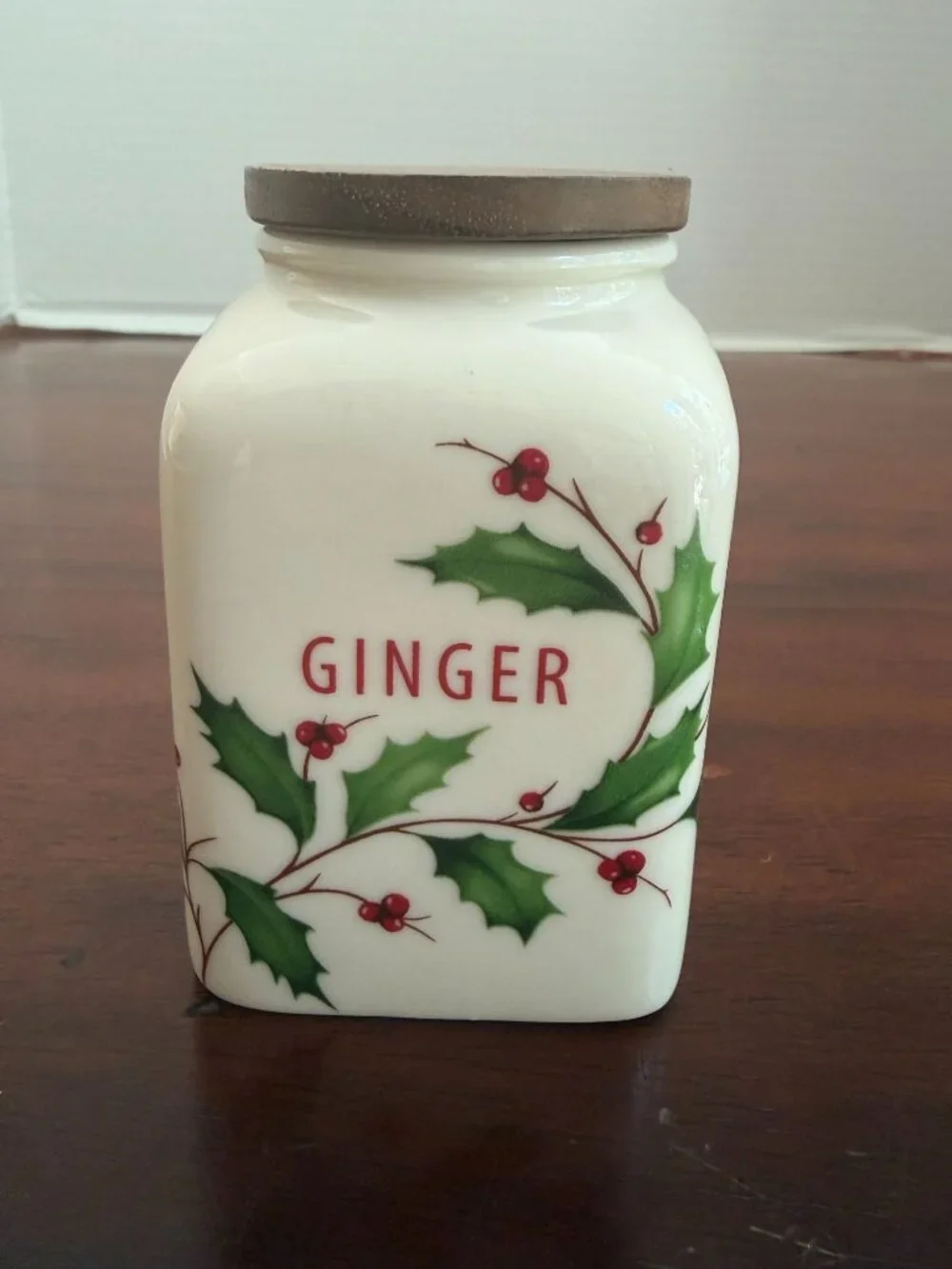 Lenox Holiday Porcelain 6 Ounce 